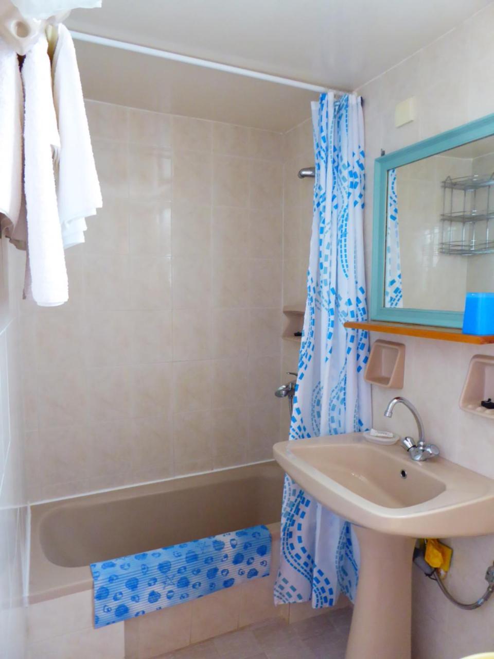 Villa Yorgos Chalki Town エクステリア 写真